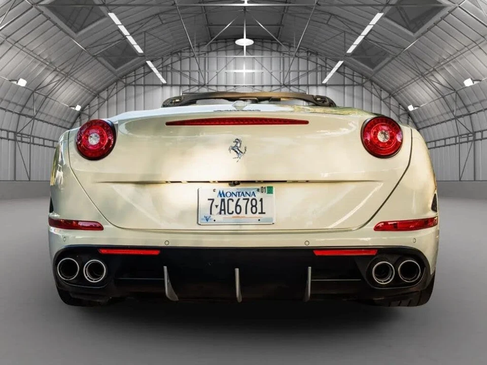 2016 Ferrari California T - Image 26 of 26