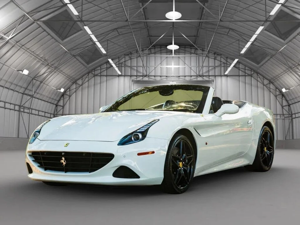 2016 Ferrari California T - Image 23 of 26