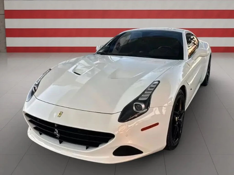 2016 Ferrari California T - Image 20 of 26
