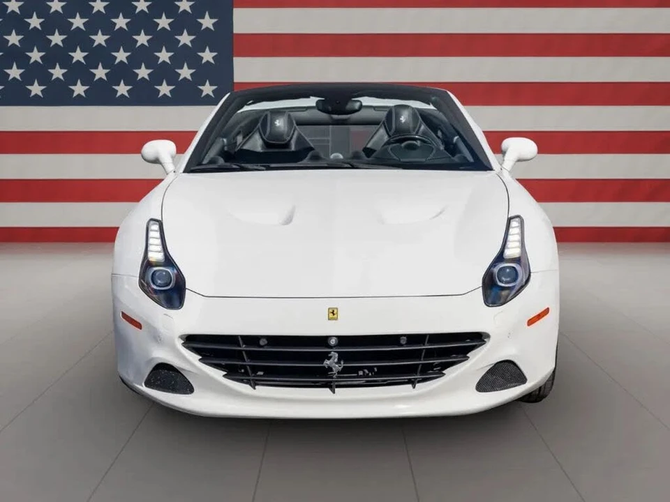 2016 Ferrari California T - Image 13 of 26