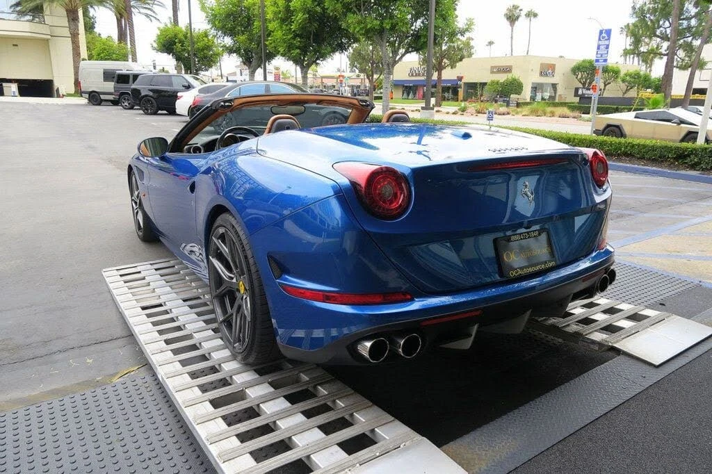 2016 Ferrari California T - Image 7 of 31