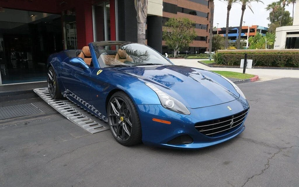 2016 Ferrari California T - Image 4 of 31