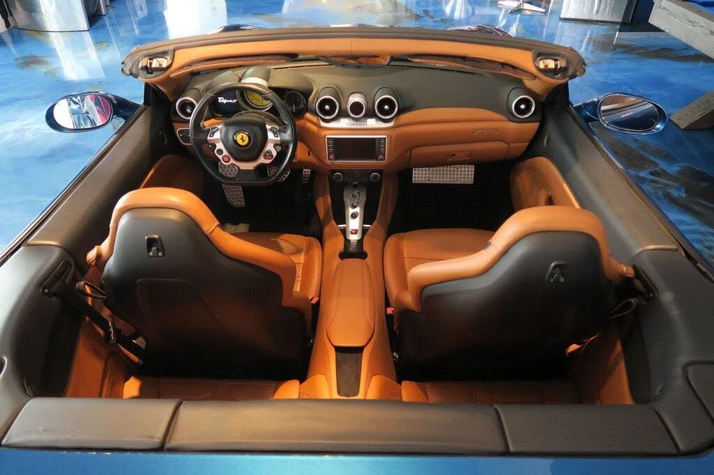 2016 Ferrari California T - Image 28 of 31
