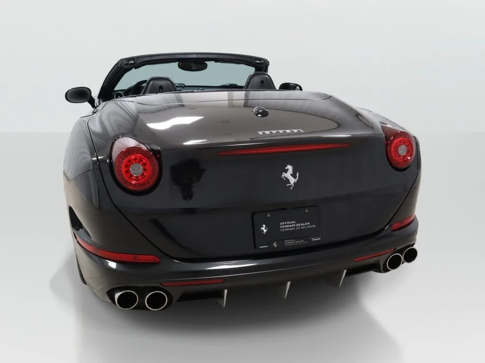 2016 Ferrari California T - Image 12 of 31