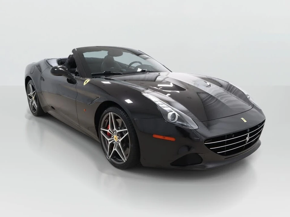 2016 Ferrari California T - Image 4 of 31