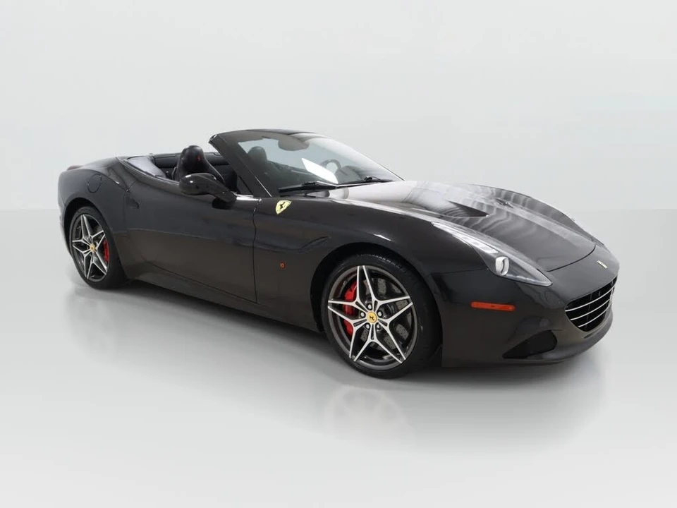2016 Ferrari California T - Image 6 of 31