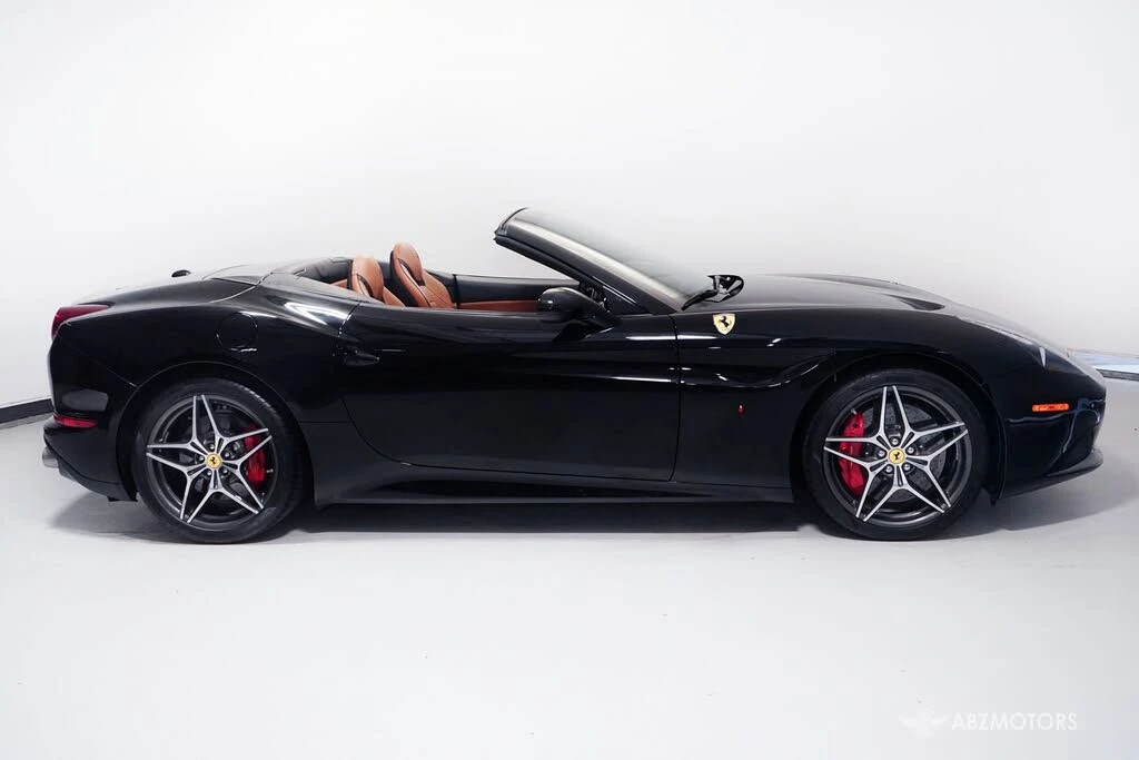 2016 Ferrari California T - Image 3 of 26