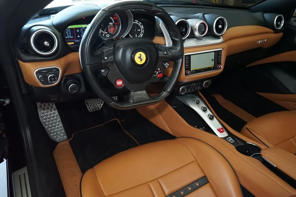 2016 Ferrari California T - Image 7 of 26