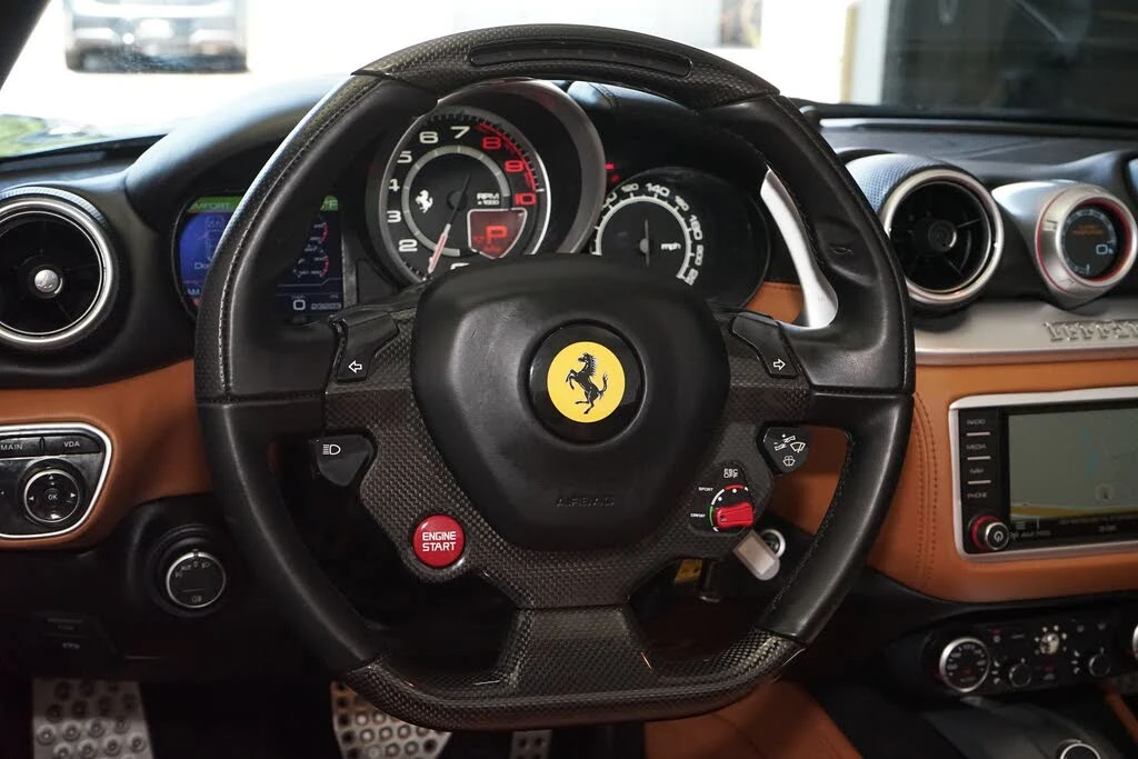 2016 Ferrari California T - Image 11 of 26