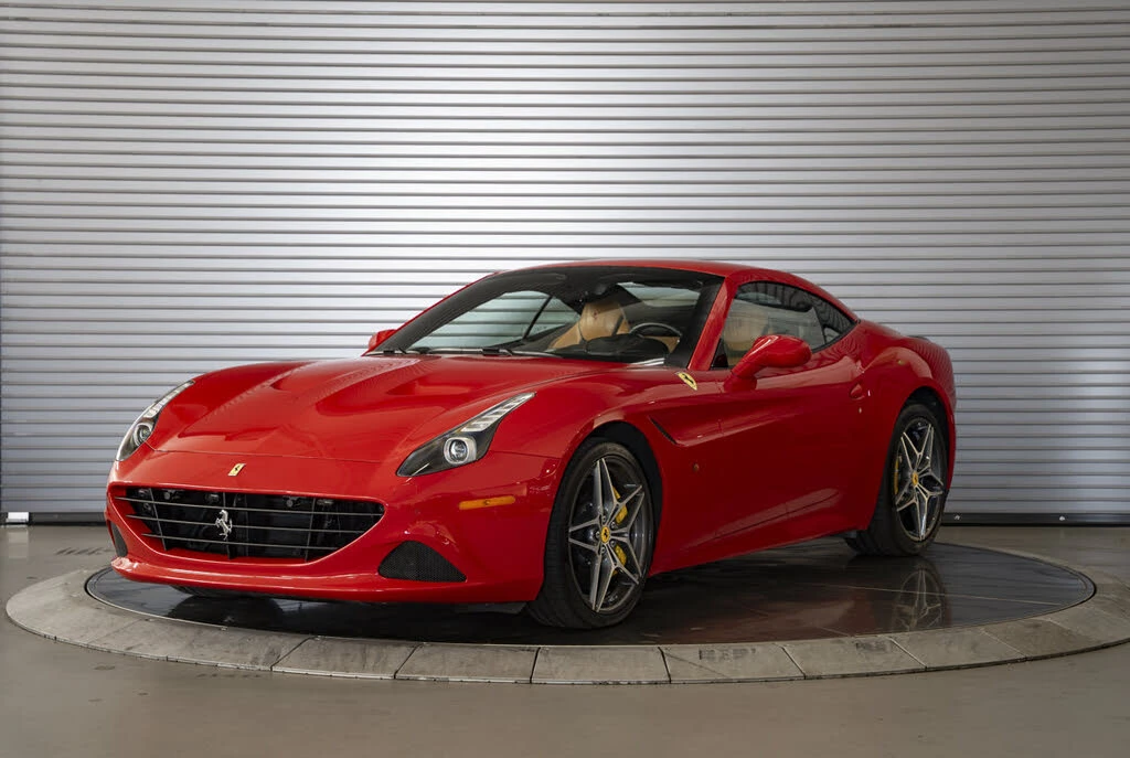 2016 Ferrari California T - Image 10 of 31