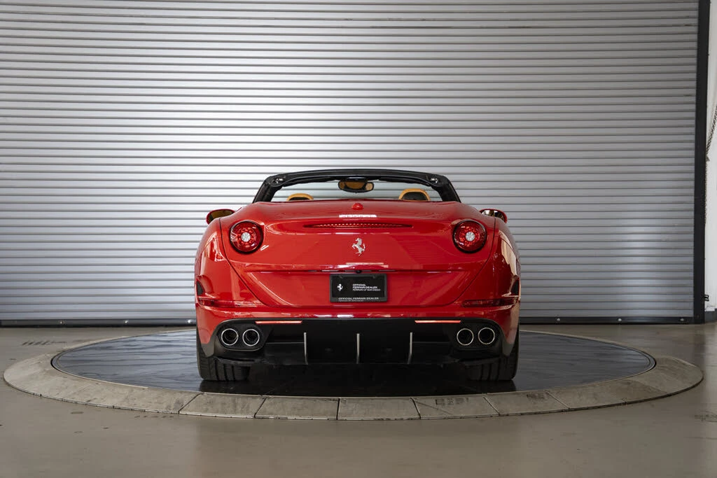 2016 Ferrari California T - Image 4 of 31