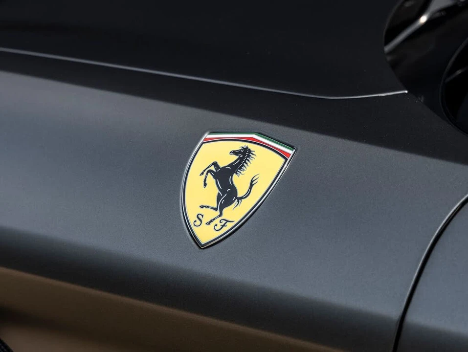2016 Ferrari California T - Image 18 of 31