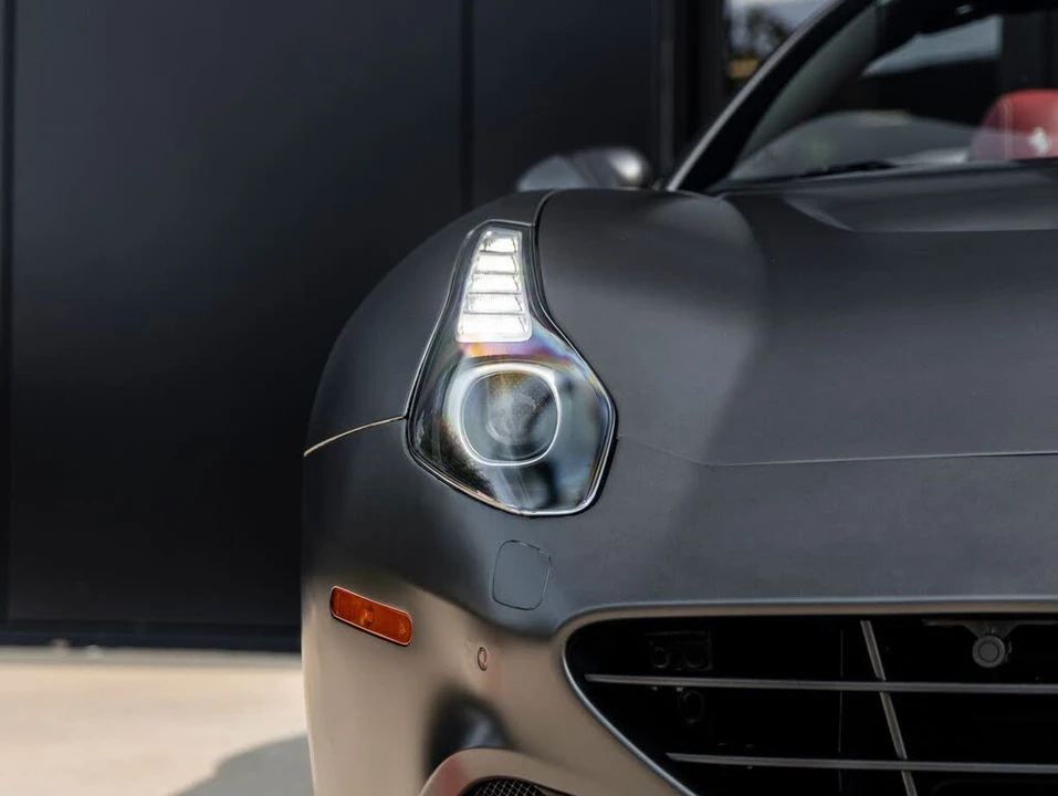 2016 Ferrari California T - Image 22 of 31