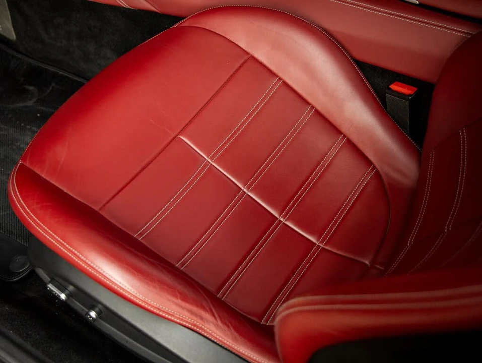 2016 Ferrari California T - Image 26 of 31
