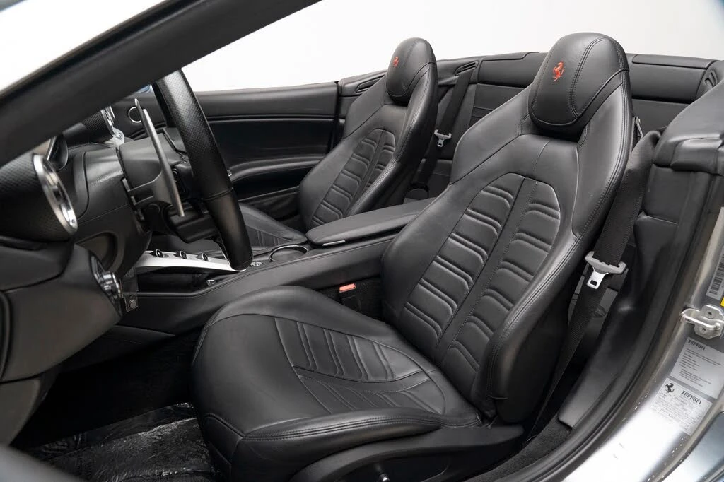 2016 Ferrari California T - Image 3 of 31