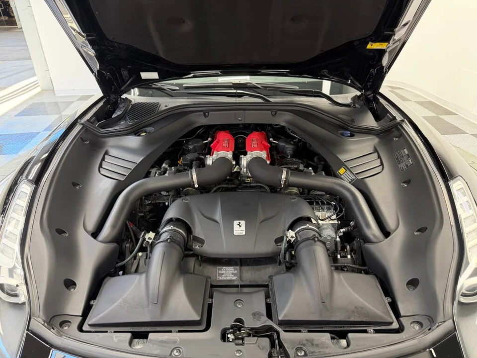 2016 Ferrari California T - Image 12 of 30