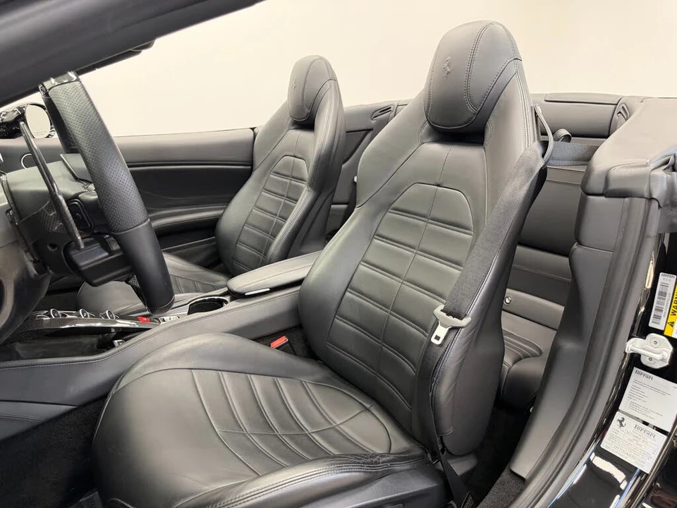2016 Ferrari California T - Image 21 of 30