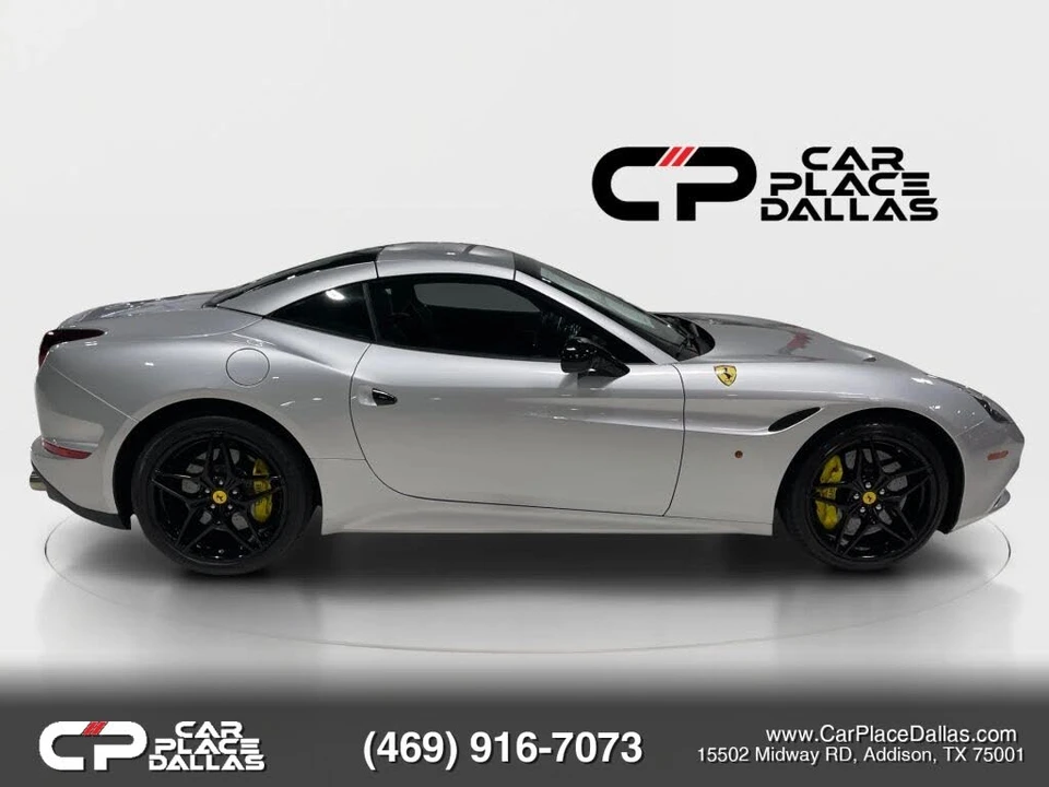2016 Ferrari California T - Image 14 of 31