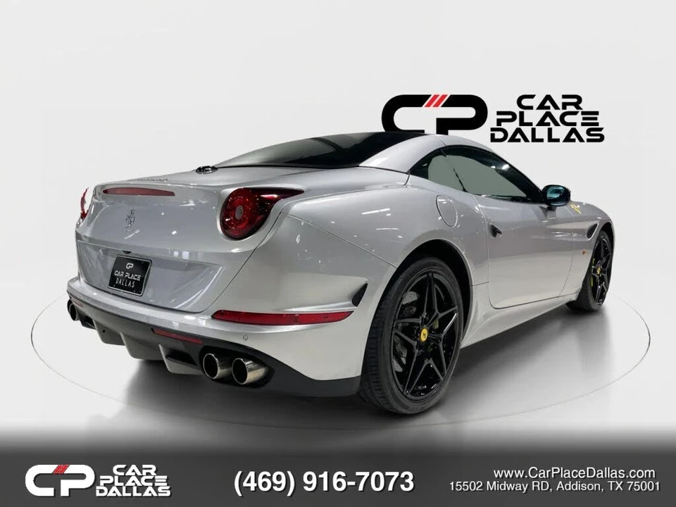 2016 Ferrari California T - Image 16 of 31