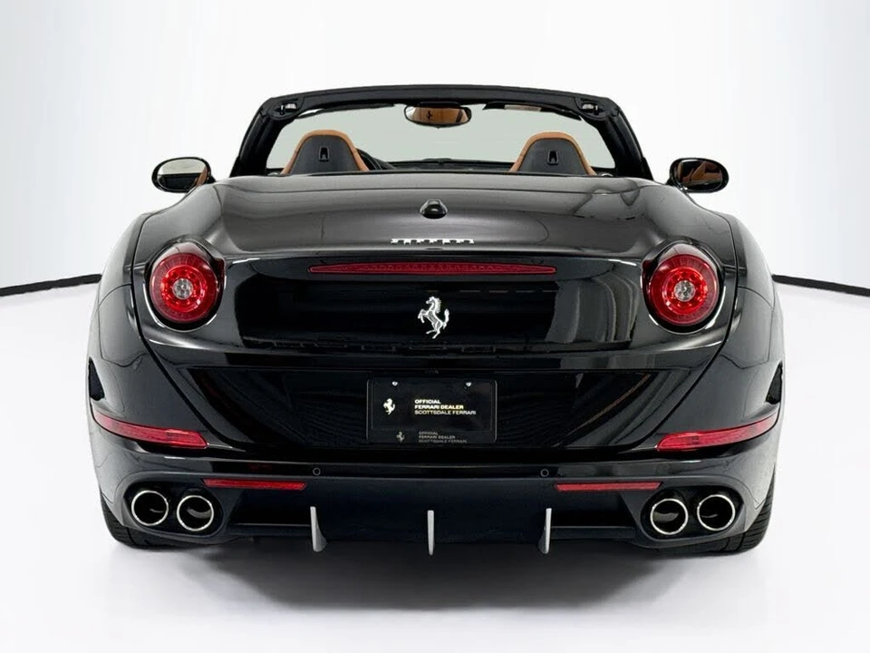 2016 Ferrari California T - Image 6 of 31