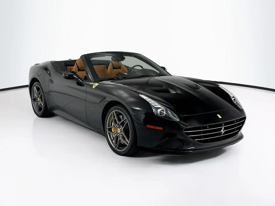 2016 Ferrari California T - Image 3 of 31