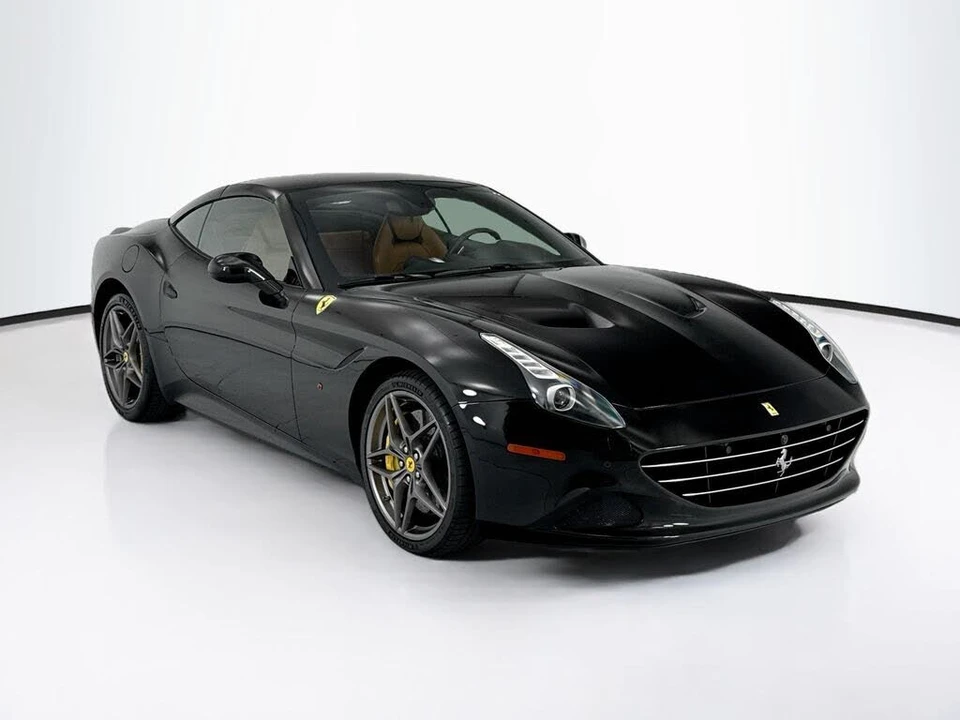 2016 Ferrari California T - Image 11 of 31