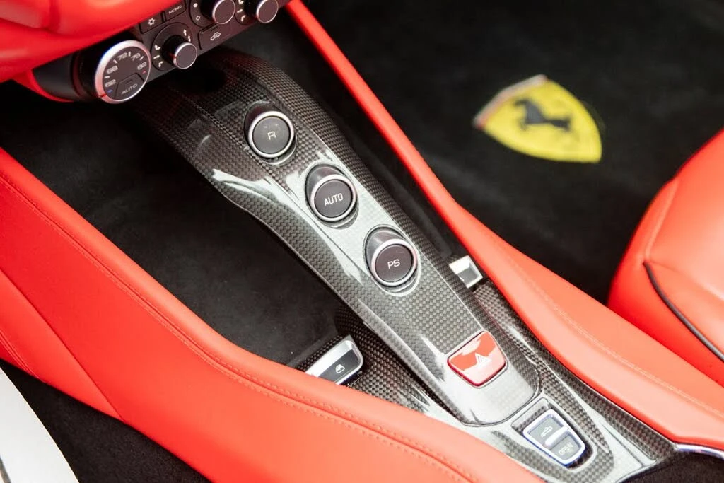 2016 Ferrari California T - Image 20 of 31