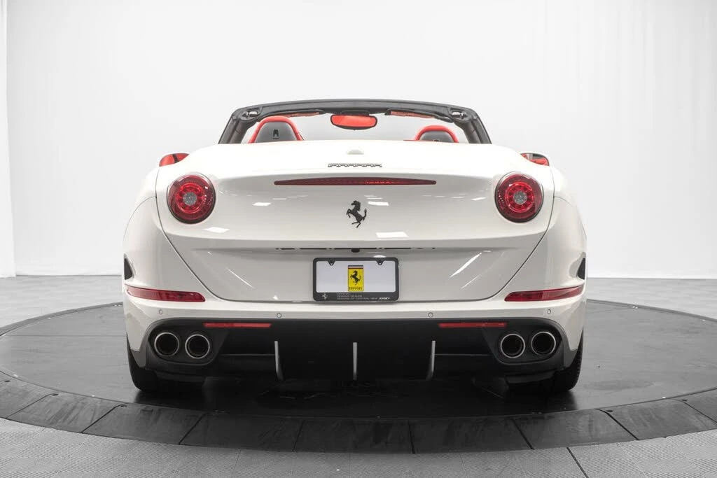 2016 Ferrari California T - Image 6 of 31