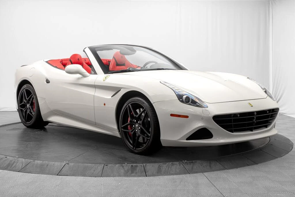 2016 Ferrari California T - Image 9 of 31