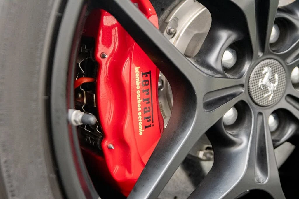 2016 Ferrari California T - Image 29 of 31