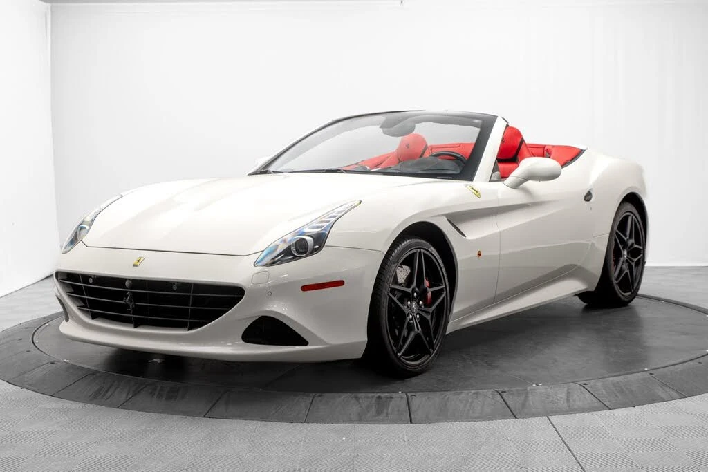 2016 Ferrari California T - Image 3 of 31