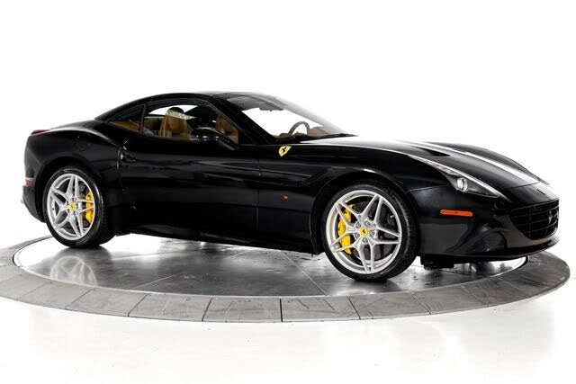 2016 Ferrari California T - Image 12 of 31