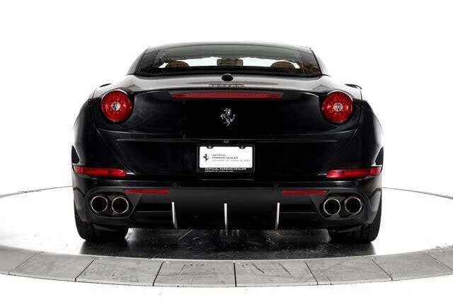 2016 Ferrari California T - Image 7 of 31