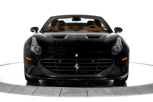 2016 Ferrari California T - Image 13 of 31