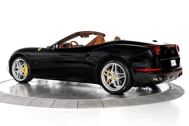 2016 Ferrari California T - Image 21 of 31