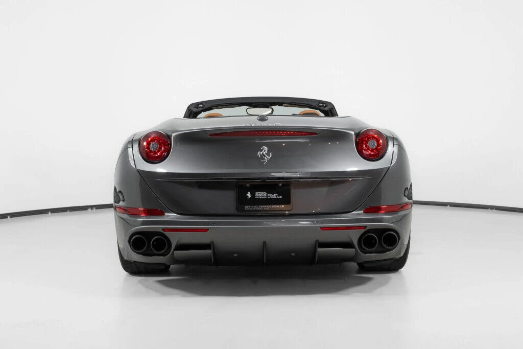 2016 Ferrari California T - Image 6 of 31