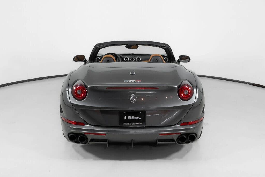 2016 Ferrari California T - Image 7 of 31