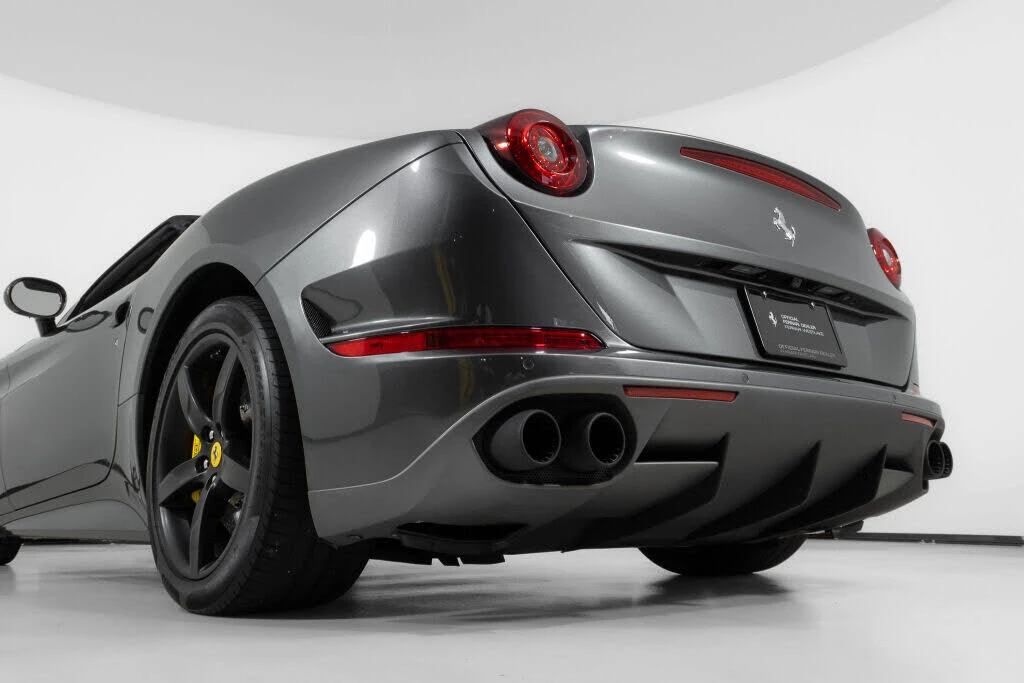 2016 Ferrari California T - Image 18 of 31