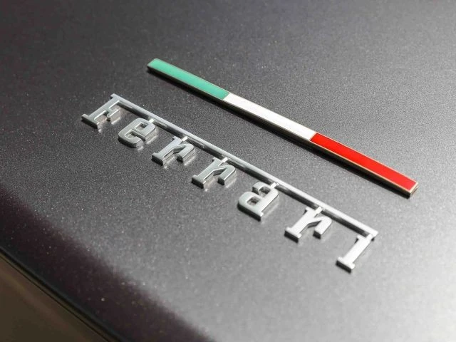 2016 Ferrari California T - Image 19 of 31