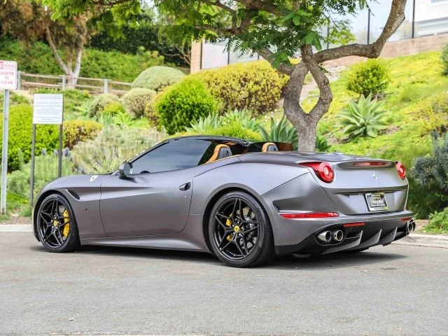 2016 Ferrari California T - Image 3 of 31