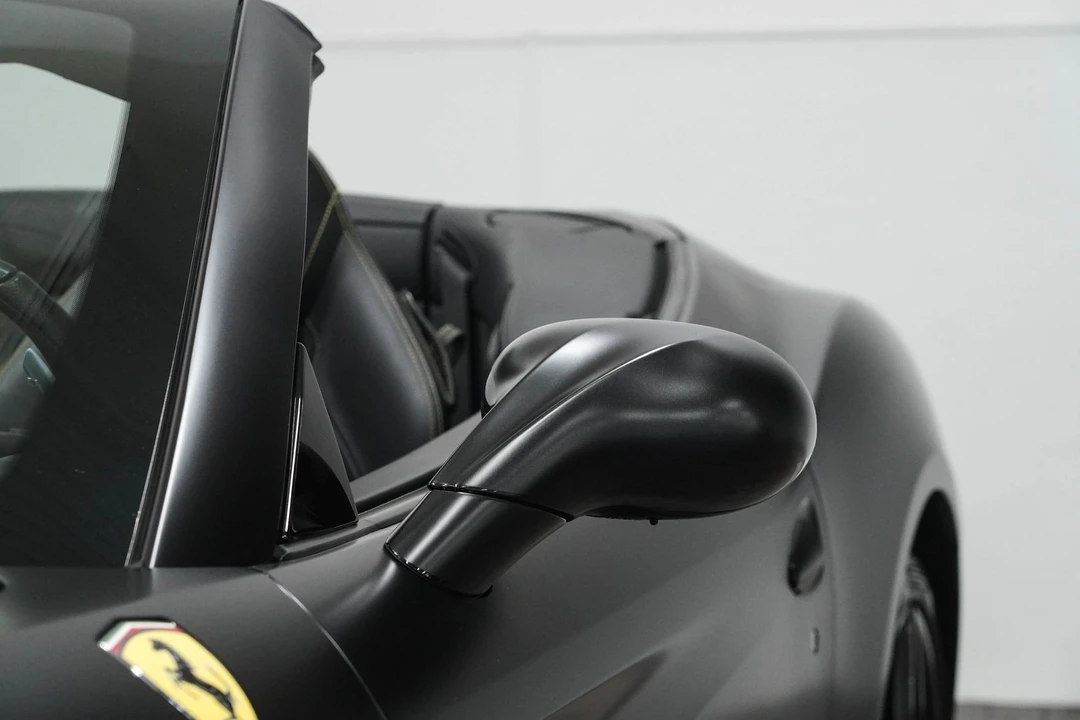 2016 Ferrari California T - Image 12 of 12