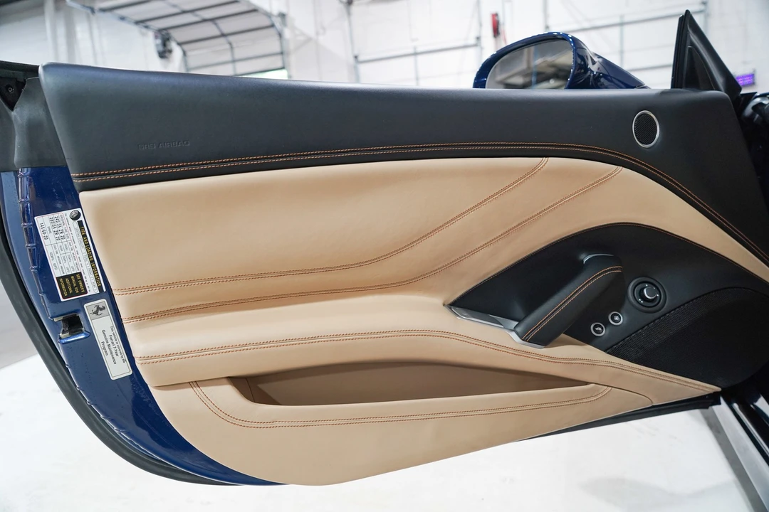2016 Ferrari California T - Image 20 of 31