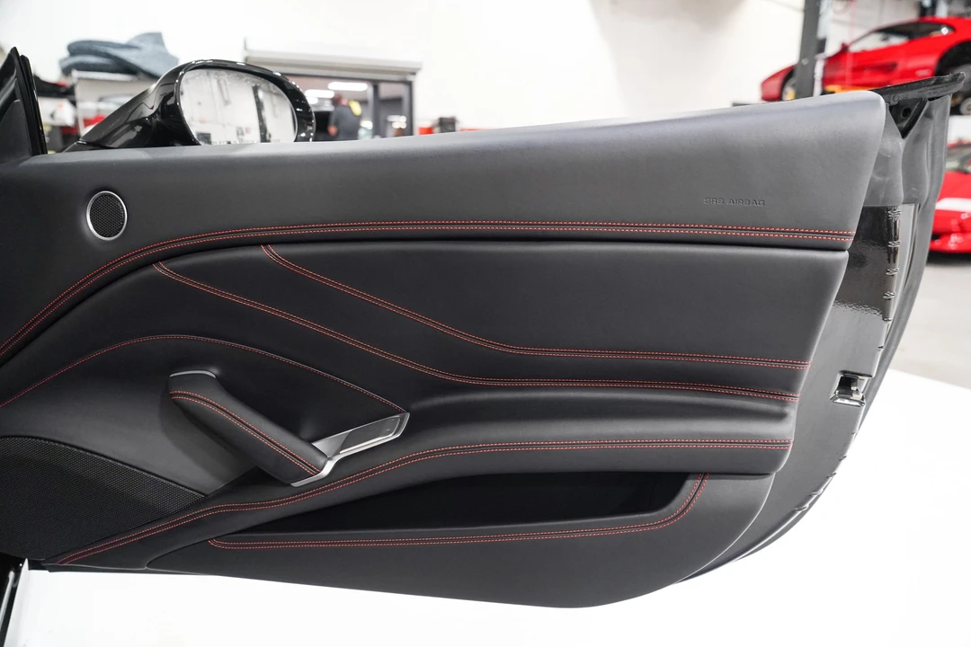 2016 Ferrari California T - Image 20 of 31