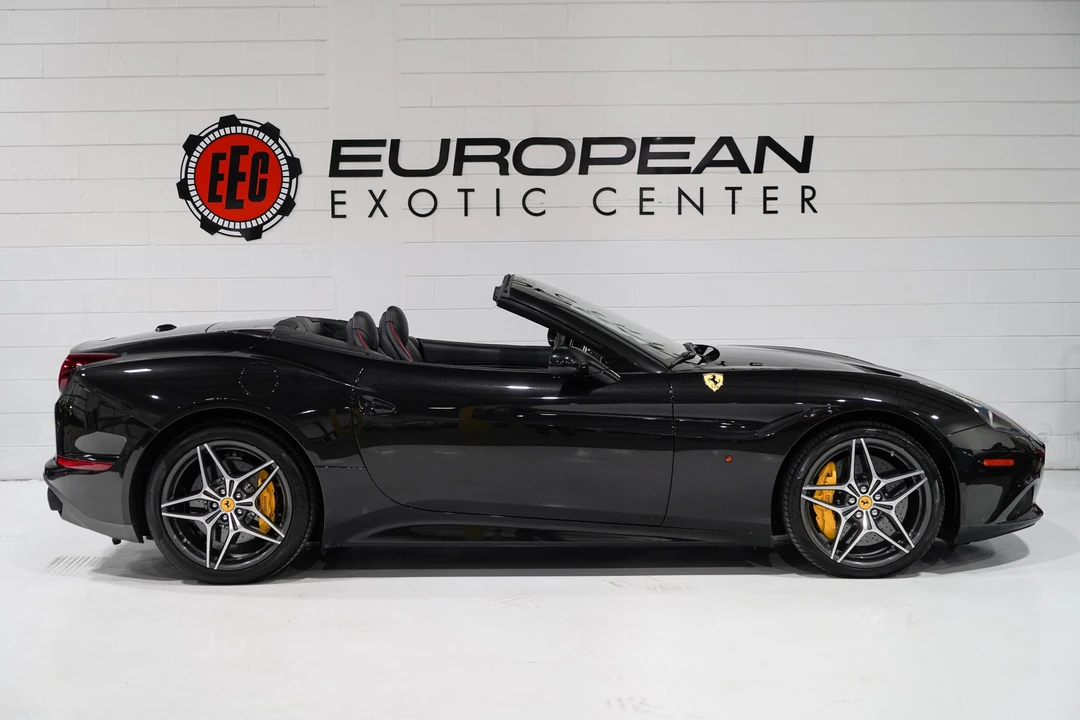 2016 Ferrari California T - Image 6 of 31