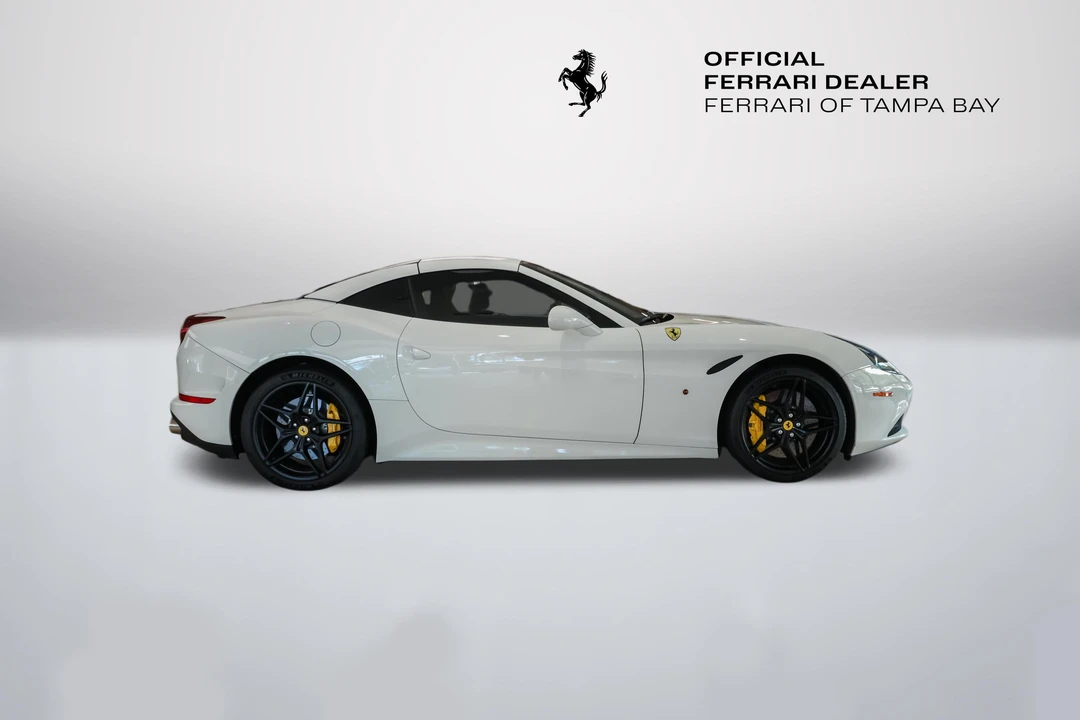 2016 Ferrari California T - Image 18 of 31