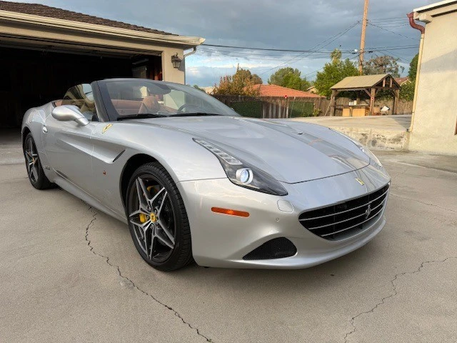 2016 Ferrari California T - Image 12 of 12