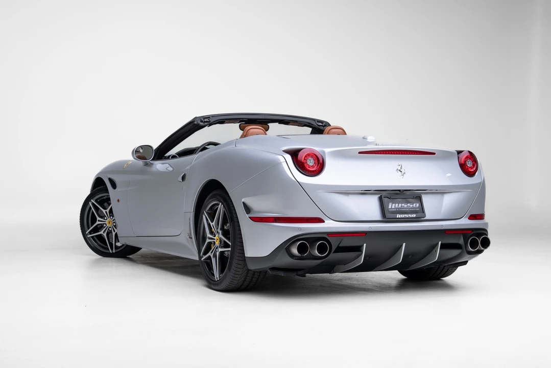 2016 Ferrari California T - Image 18 of 31