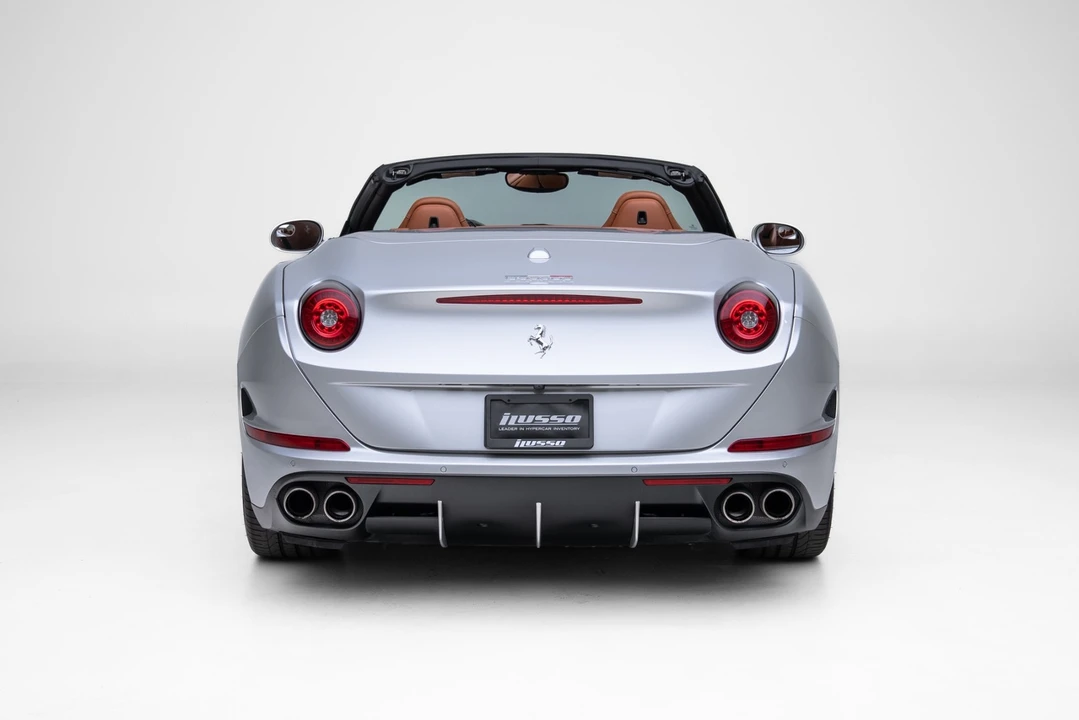 2016 Ferrari California T - Image 5 of 31