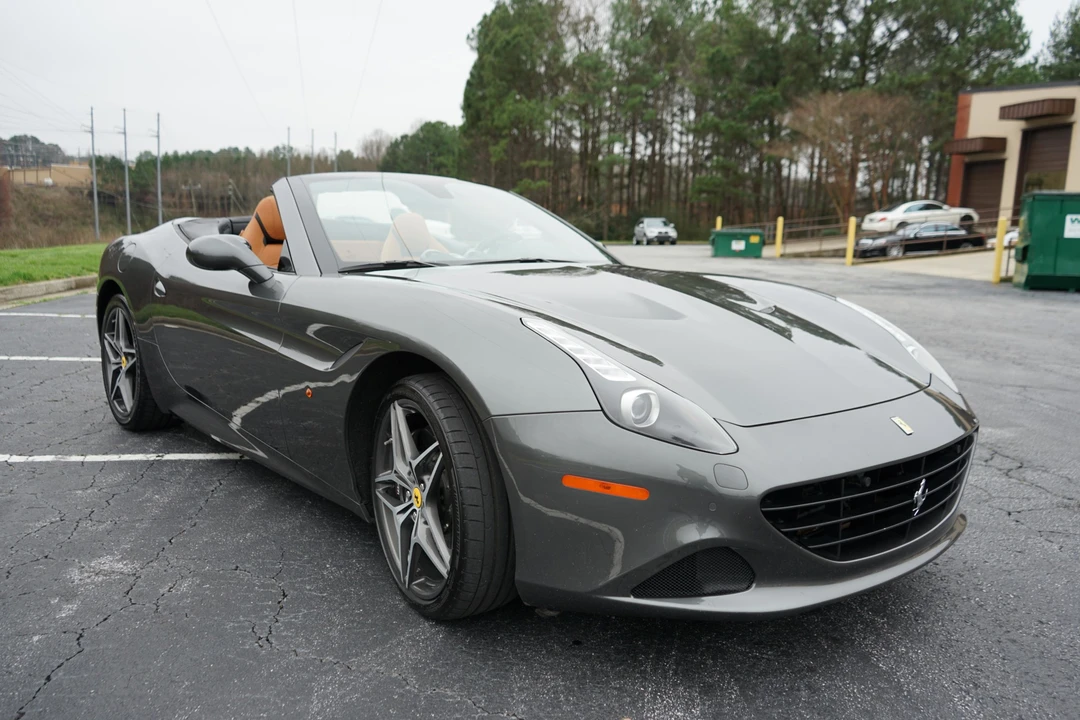 2016 Ferrari California T - Image 11 of 31