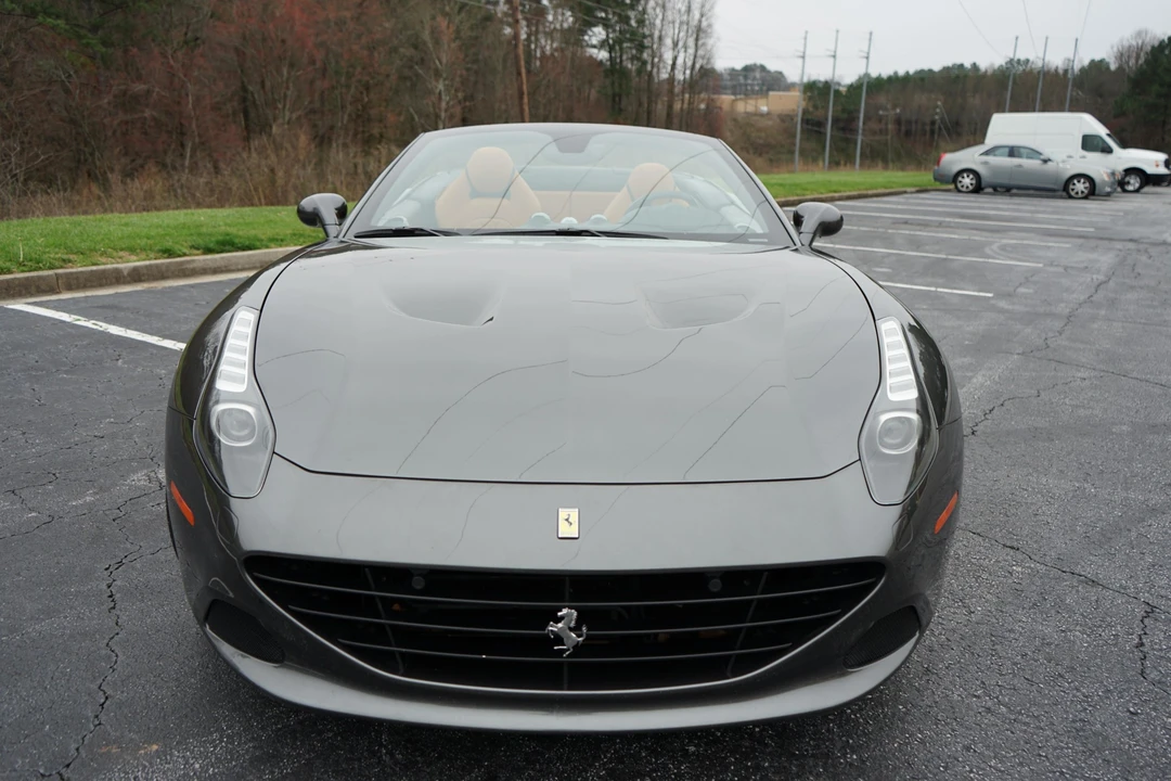 2016 Ferrari California T - Image 13 of 31